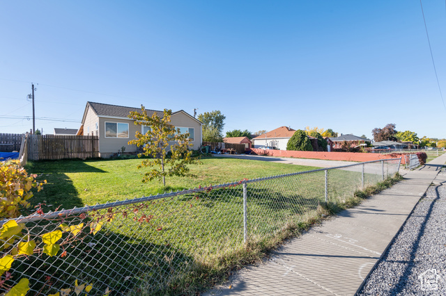 Photo 5 - 2153 W 4800 South, Roy UT 84067