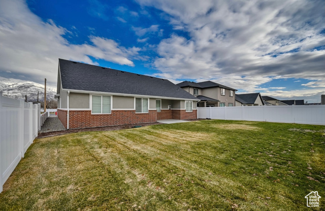 Photo 21 for MLS #2118858 at 4409 S 850 West