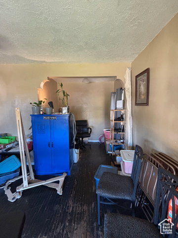 Photo 19 for MLS #2118862 at 3936 S Evelyn Rd