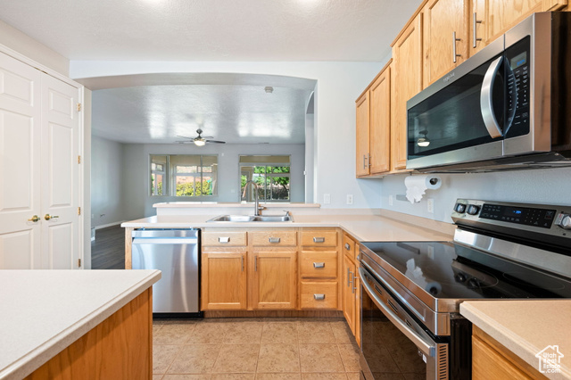 Photo 9 for MLS #2118866 at 2518 N Expedition Dr
