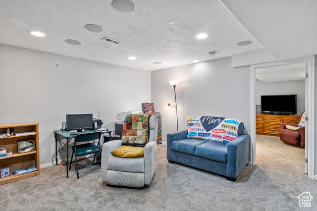 Photo 17 for MLS #2118871 at 1547 W Kinloch Way