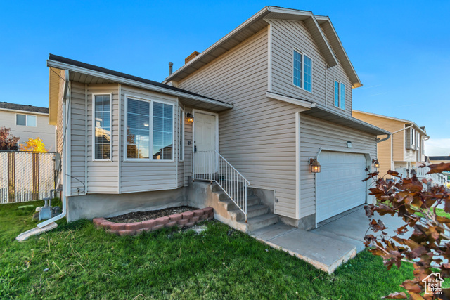 Photo 3 for MLS #2118874 at 883 W 660 South