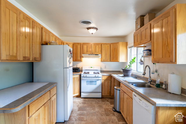 Photo 15 for MLS #2118875 at 2711 Old City Park