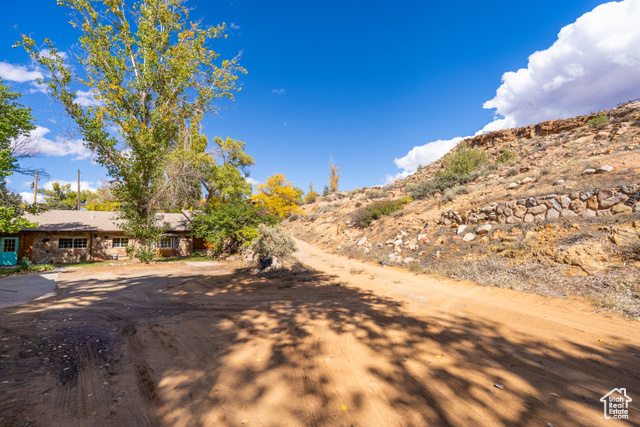 Photo 49 for MLS #2118875 at 2711 Old City Park