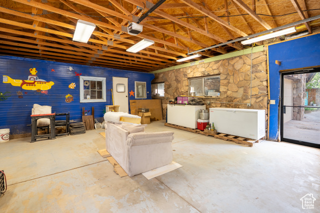 Photo 43 for MLS #2118875 at 2711 Old City Park