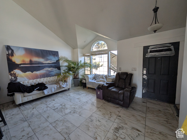 Photo 4 for MLS #2118878 at 11860 S Alysum Cir