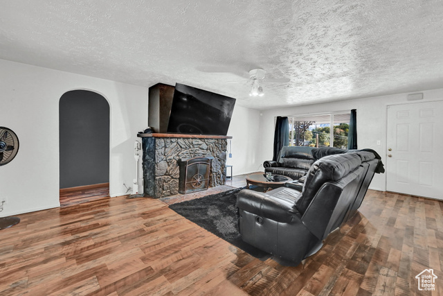 Photo 6 for MLS #2118885 at 4825 S Burch Creek Dr