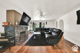Photo 7 for MLS #2118885 at 4825 S Burch Creek Dr