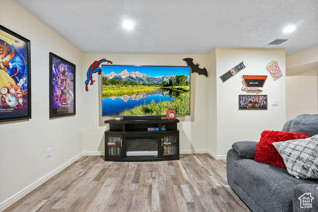 Photo 21 for MLS #2118887 at 593 N 2040 East