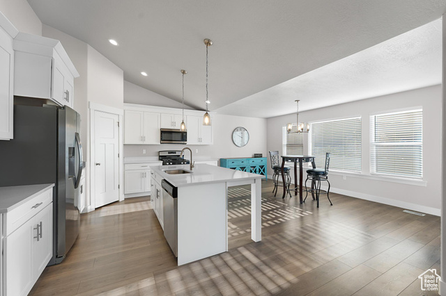 Photo 7 for MLS #2118892 at 4602 N Kings Peak Way