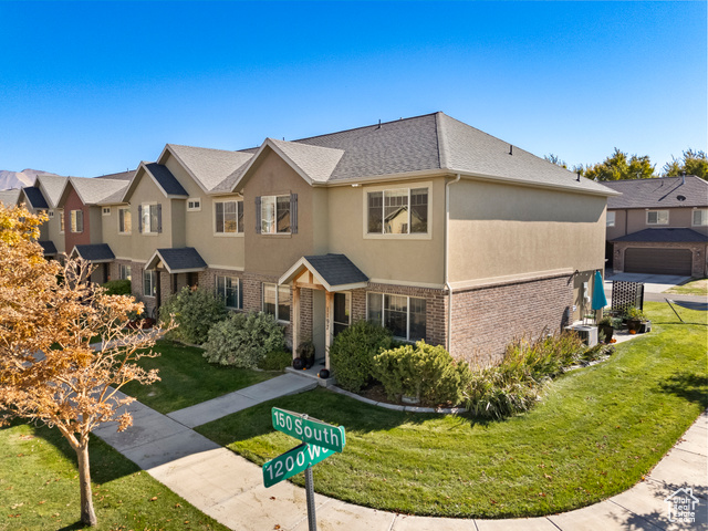 Photo 11 for MLS #2118900 at 1197 W 150 South