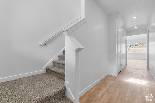 Photo 4 for MLS #2118907 at 197 E Levengrove Dr #176