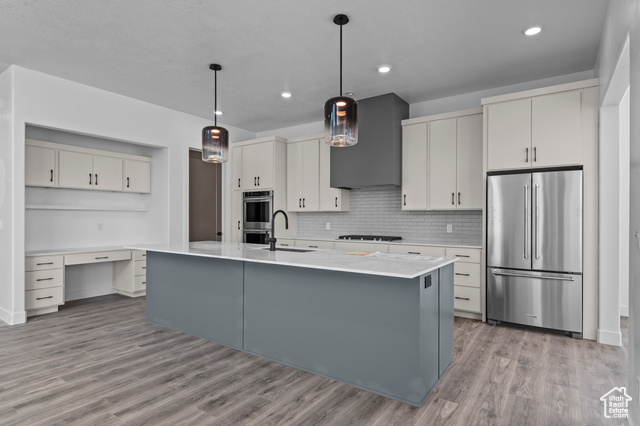 Photo 7 for MLS #2118911 at 4323 N Maple Hollow Blvd #114