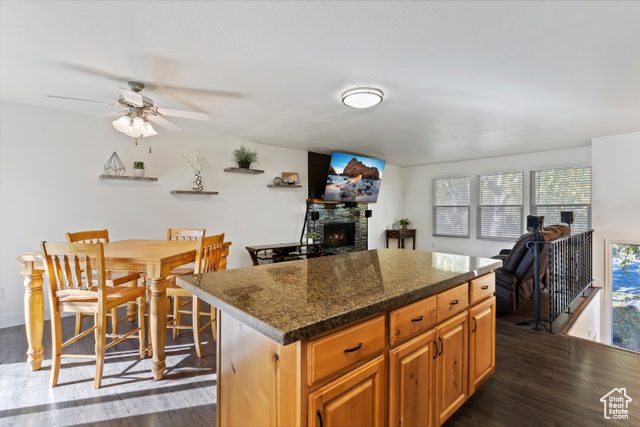 Photo 8 for MLS #2118913 at 668 N 275 East