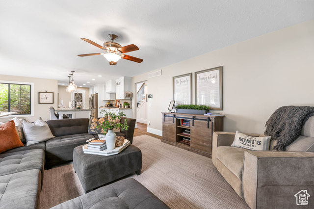 Photo 12 for MLS #2118915 at 11458 S Lexington Hills Dr