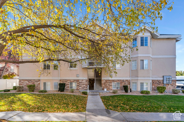 Photo 19 for MLS #2118916 at 1319 S 1180 West