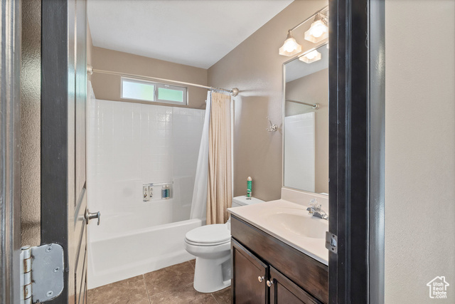 Photo 7 for MLS #2118925 at 1173 W Snow Canyon Pkwy #6