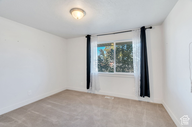 Photo 20 for MLS #2118928 at 59 W Princeton Dr