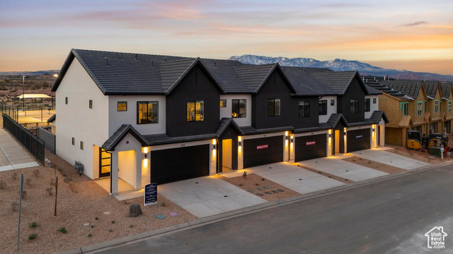 Photo 5 for MLS #2118937 at 1742 S Ripple Rock Dr #3161