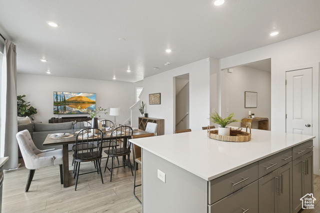 Photo 9 for MLS #2118938 at 313 W Snowberry Dr