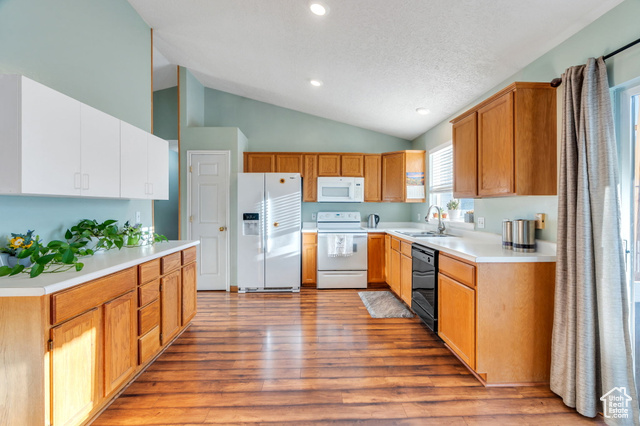 Photo 7 for MLS #2118940 at 789 Country Club Dr