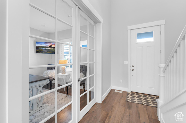 Photo 7 for MLS #2118942 at 129 E Bliss Dr
