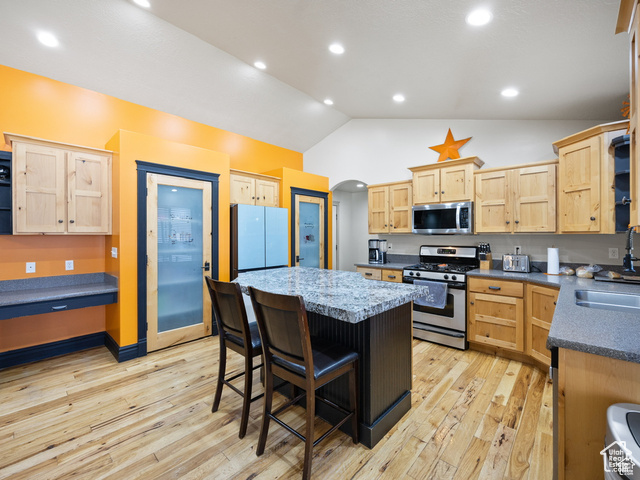 Photo 15 for MLS #2118947 at 417 S 2025 West