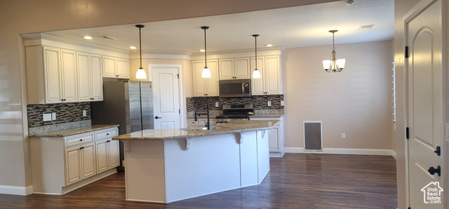 Photo 7 for MLS #2118948 at 2966 N Gemini Ln