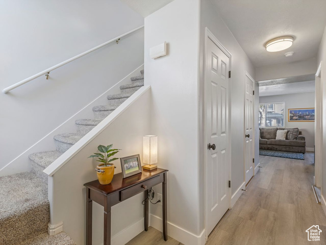 Photo 4 for MLS #2118949 at 6811 S Etruscan Way