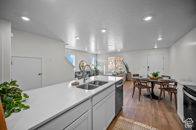 Photo 14 for MLS #2118953 at 3377 E Dance Hall Ln #2356