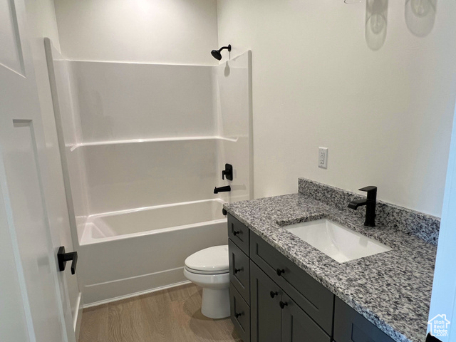 Photo 11 for MLS #2118959 at 460 W 100 North