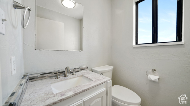 Photo 23 for MLS #2118967 at 1492 W Parkside Dr