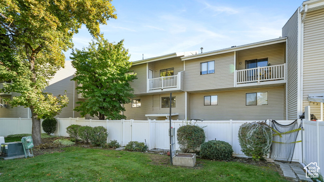 Photo 26 for MLS #2118967 at 1492 W Parkside Dr