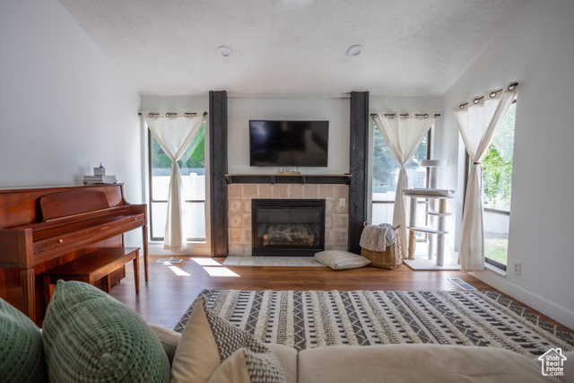 Photo 2 for MLS #2118973 at 4424 W Skye Dr