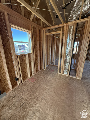 Photo 15 for MLS #2118975 at 954 E Malibu Dr