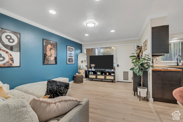 Photo 9 for MLS #2118976 at 2070 E 3335 South #32