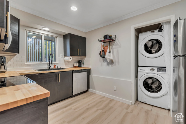 Photo 13 for MLS #2118976 at 2070 E 3335 South #32