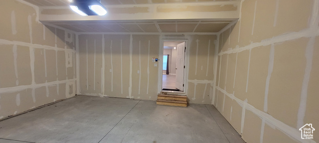 Photo 9 for MLS #2118979 at 2738 E Iron Bark Aly