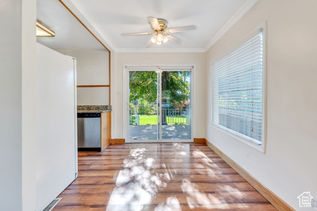 Photo 8 for MLS #2118980 at 3044 E Delsa Dr
