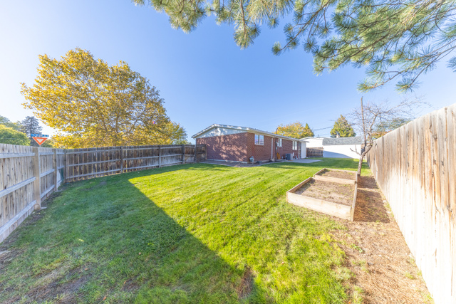 Photo 28 for MLS #2118988 at 1884 N Alder St