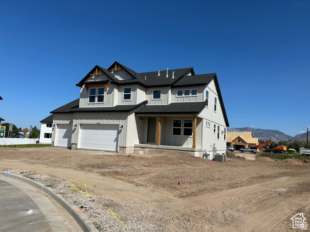 View photos for 946 W Columbia Ct #107 MLS #2118997 - 946 W Columbia Ct #107