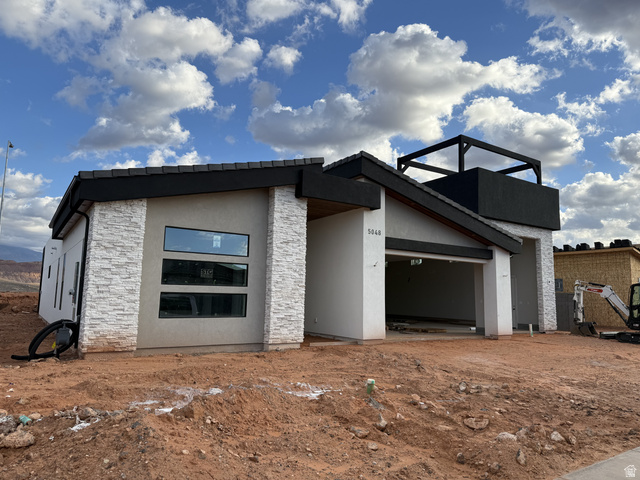 5048 W 1930 S
                     MLS #2119012