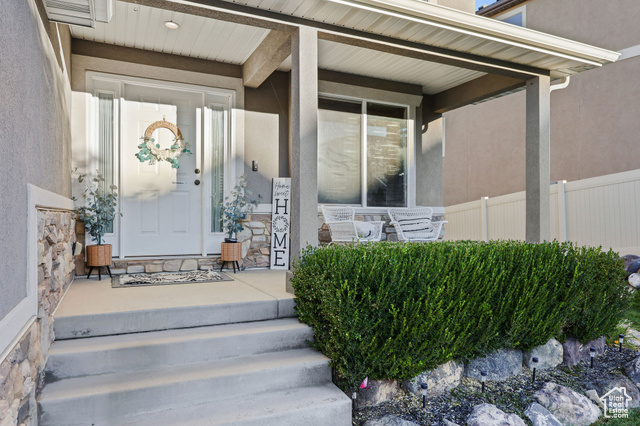 Photo 5 for MLS #2119016 at 2844 S Island Fox Ln