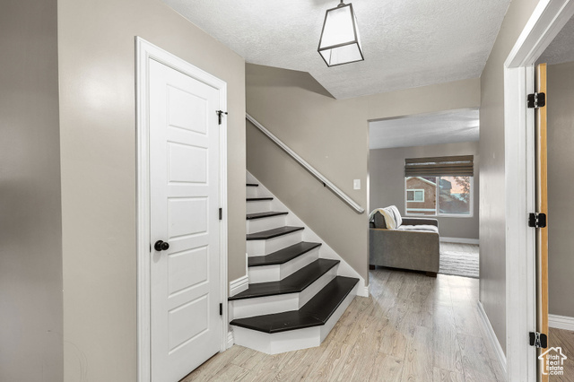Photo 7 for MLS #2119016 at 2844 S Island Fox Ln