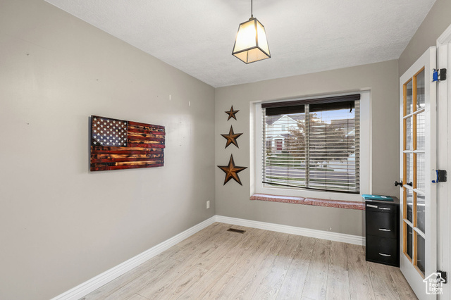Photo 8 for MLS #2119016 at 2844 S Island Fox Ln