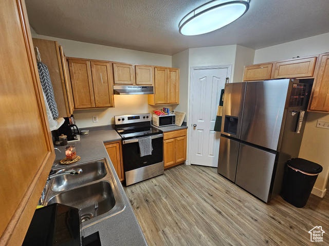 Photo 3 for MLS #2119024 at 844 S Newmark Dr