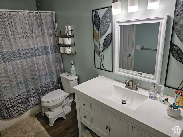 Photo 14 for MLS #2119024 at 844 S Newmark Dr