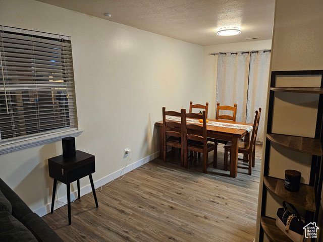 Photo 5 for MLS #2119024 at 844 S Newmark Dr