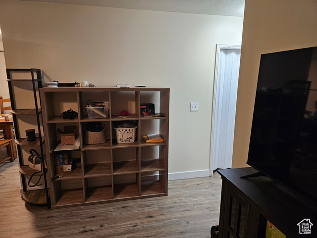 Photo 9 for MLS #2119024 at 844 S Newmark Dr