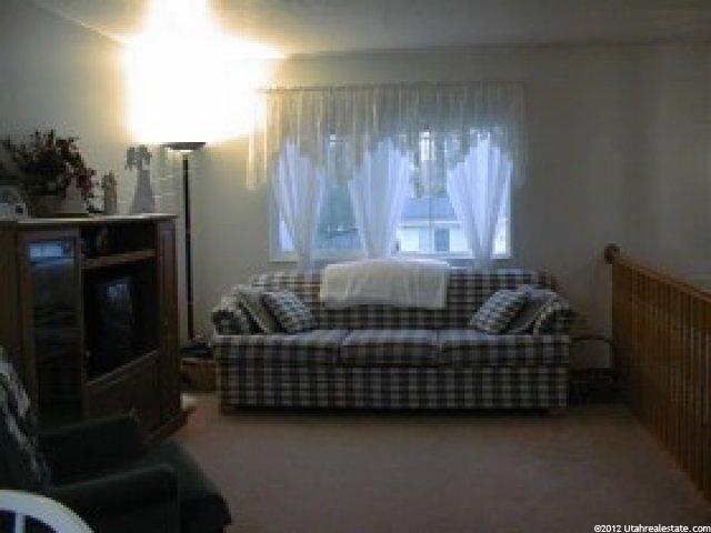 138 W Oaks Dr, Ogden, UT 84404 — photo 4